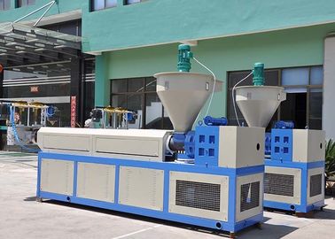 extrusor del alimentador de la fuerza 80-150kg/H para el acero inoxidable de reciclaje plástico 3kw de la máquina